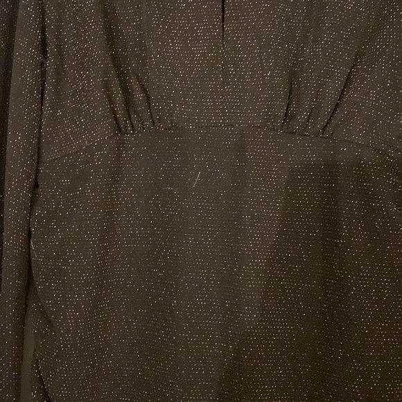 Red by BKE long sleeve glittery mesh top with slit size medium - Picture 5 of 6